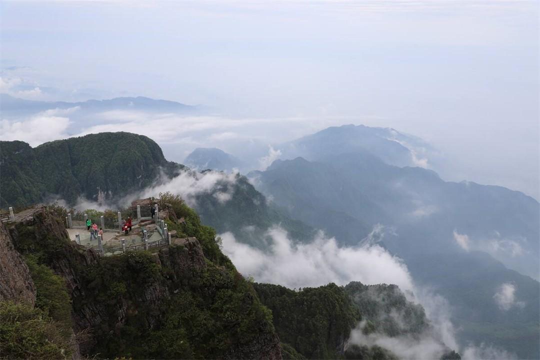 中国有哪些火山(中国的十大著名火山)