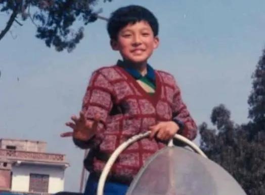 戏内情场小王子孙艺洲，戏外深情初恋20年