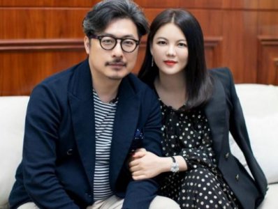​王岳伦父亲是谁（王岳伦真实背景被扒导演只是冰山一角）