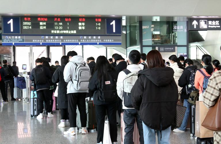 8.每天9:30前购票有效，游客可凭身份证在景区指定售票窗口进行取票。