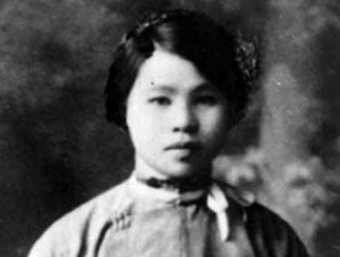 田汉：一生四段婚姻，辜负三位妻子，追悼会上只有一位妻子送终