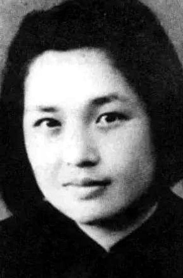 国共内战最后时刻，手握55万兵权的傅作义，却主动向我党投诚