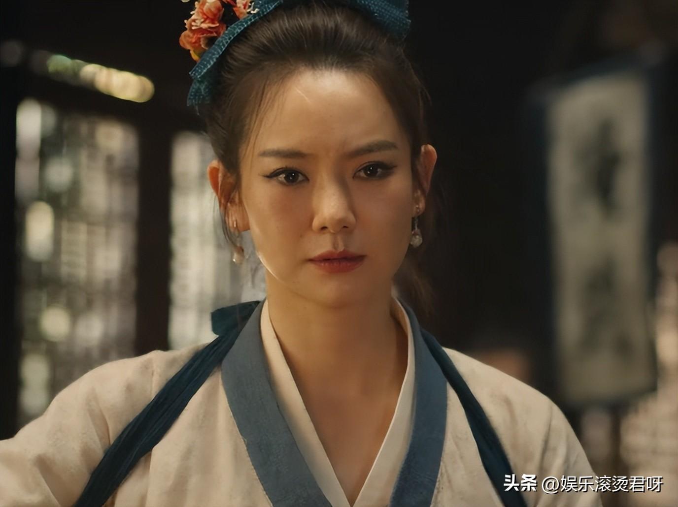 脱离滤镜演古装剧，38岁戚薇的清醒，让多少扮嫩女演员羞红了脸