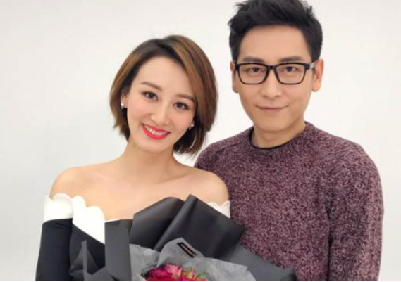 台上同是主持人，台下已成8年夫妻！李好郭晓敏，日夜相伴才幸福