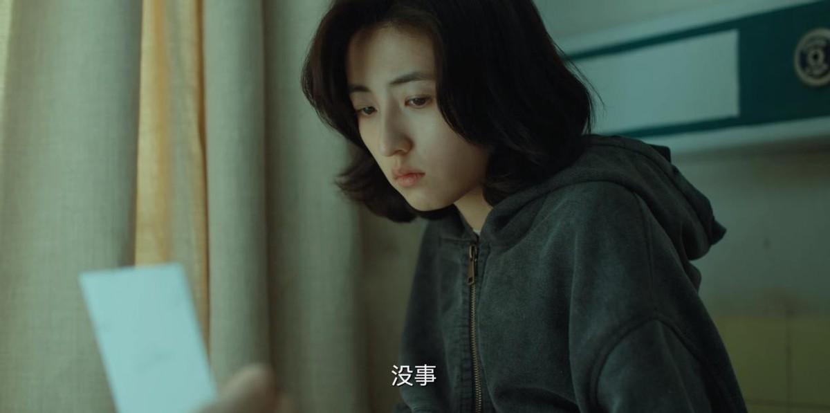 刚播3集，力压《县委大院》夺飙升榜第一，张子枫新剧越看越上瘾