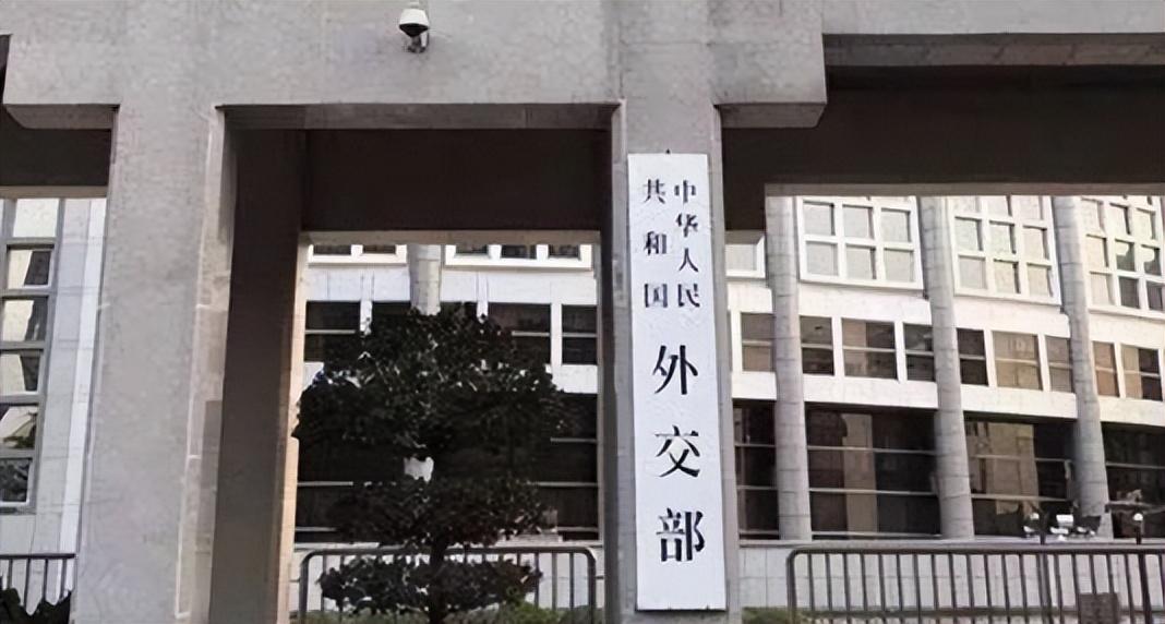 中国外交官有哪几位(赵立坚为什么退出外交发言人)
