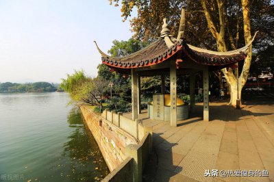 ​苏小小的墓为什么在西湖(苏小小的墓在西湖哪个位置)