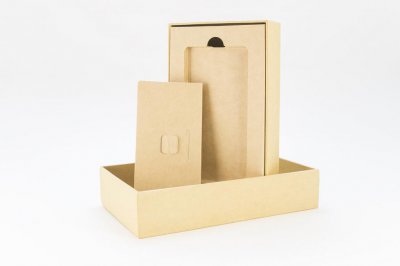 ​从简约到豪华再到简约，手机包装设计潮流是一个轮回