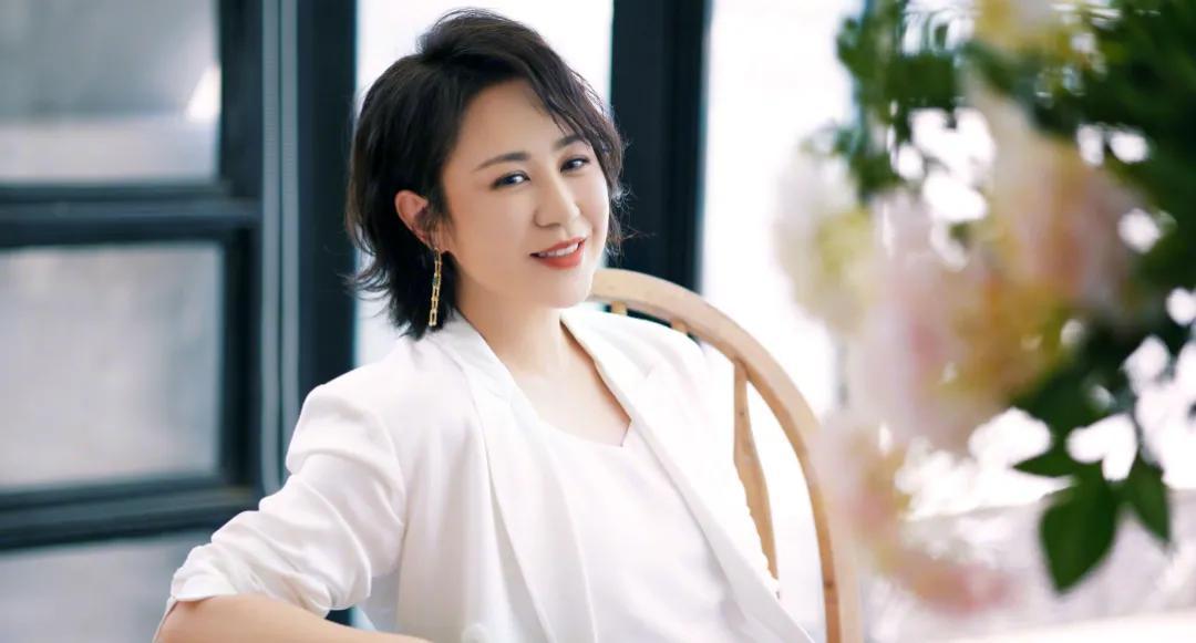 马丽说“他们说得对呀”：聪明人从来不争理