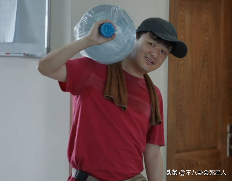 胡歌，时隔3年，归来就是王者