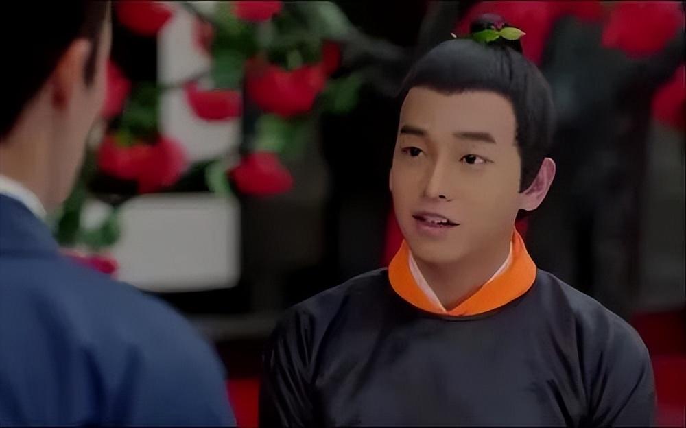 迎来了吻戏的彭昱畅，亲江疏影亲了个够本