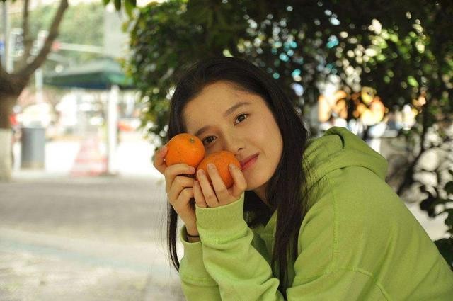 张婧仪个人资料简介（张婧仪与周迅是什么关系）