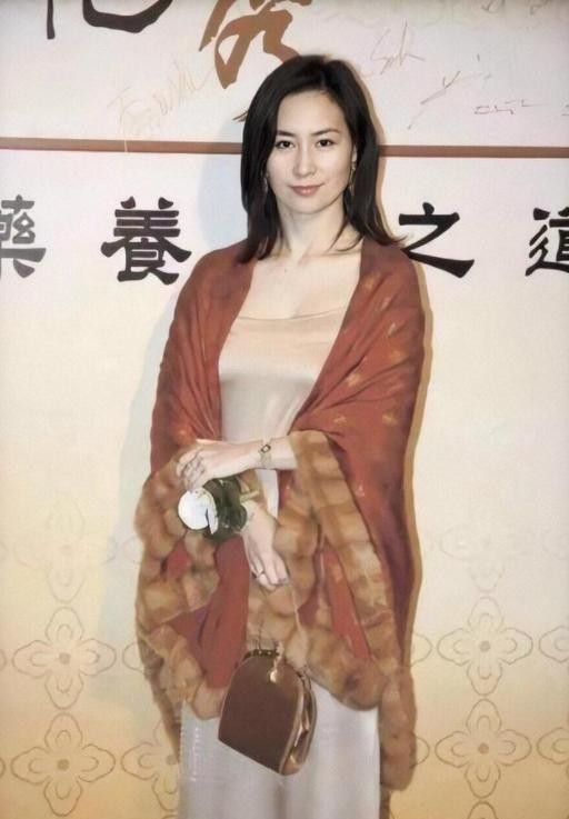 何超琼个人资料(何超琼许晋亨离婚22年)