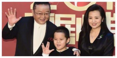​王刚的老婆，王刚的现任妻子是谁(王刚与现任妻子)