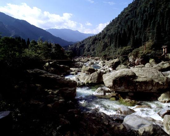 一、龙门山