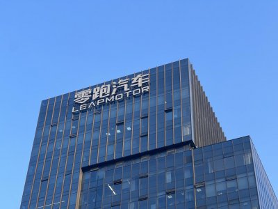 ​进击的零跑：拿巨头的钱，把中国车打进欧洲市场
