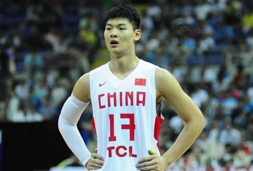 他曾打爆NBA热门状元秀 有望比周琦先一步进NBA