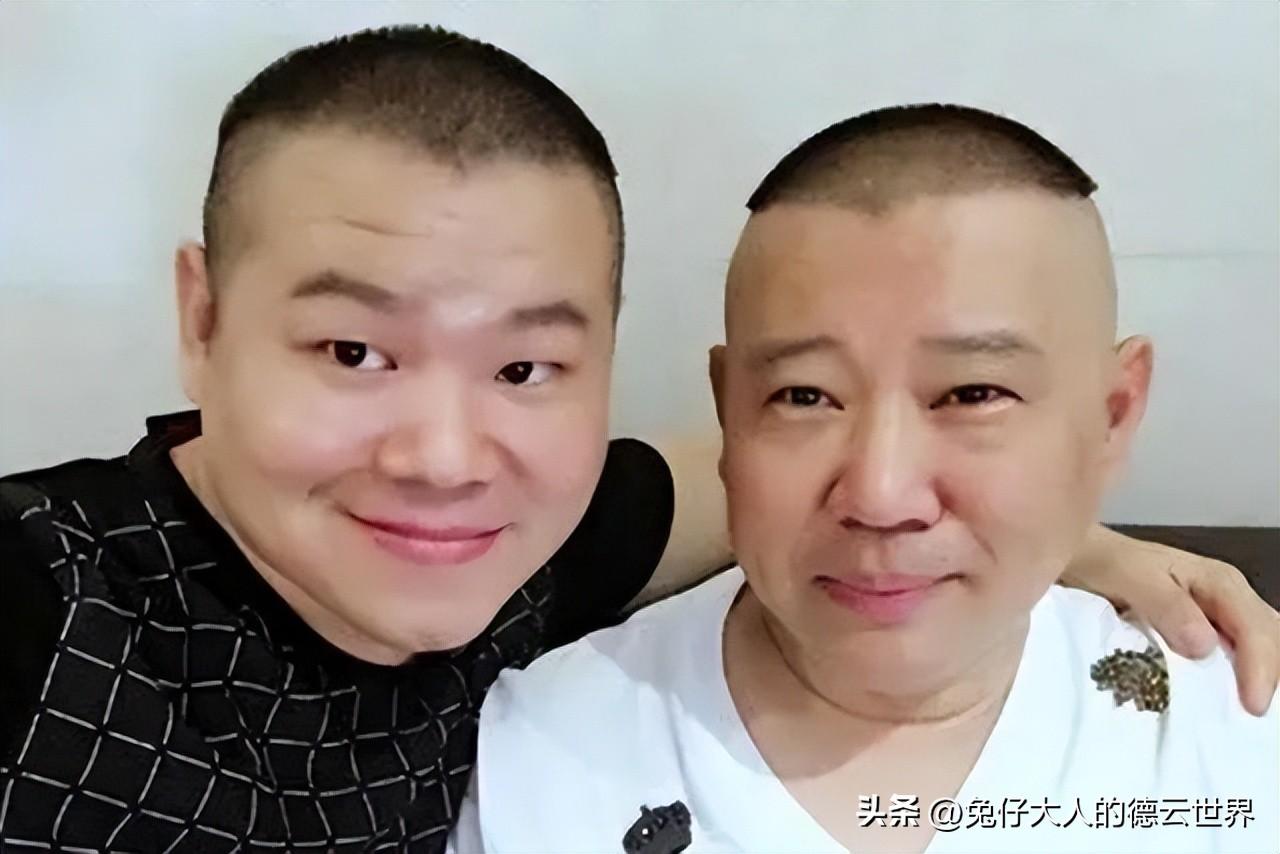 德云社岳云鹏现身机场，与粉丝近距离交流，岳哥丝毫没有明星包袱