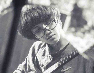 ​抖音寡妇王二嬢原唱是谁 民谣歌手尧十三个人资料身高年龄作品介绍