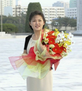 ​金正恩夫人李雪照片 李雪主身世背景