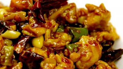 ​川菜宫保鸡丁的做法最正宗的做法(宫保鸡丁的做法最正宗的做法)