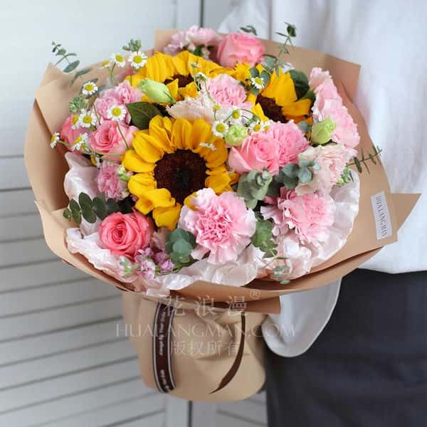 母亲节除了送康乃馨还能送什么花（母亲节应该送什么花）