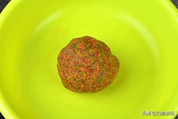 水母粉钓鲫鱼效果怎么样（水母粉饵料如何正确使用）