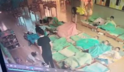 ​幼儿园保育员抱摔孩子致其牙齿松动？山东成武警方：拘留！