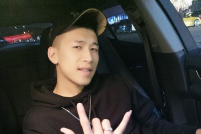 ​谁在背后整天佑 mc天佑为什么被全网封多久