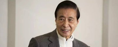 ​李兆基和李嘉诚是什么关系