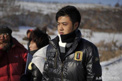 ​他是赵本山团队中最帅的男演员 和王小蒙有缘无份 今天他终于结婚了