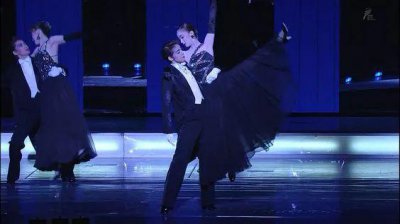 ​别再说宝冢是“女性友好天堂”了