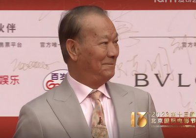 ​17位香港老牌男神现状如何？满头白发，发福变瘦，个个都老了