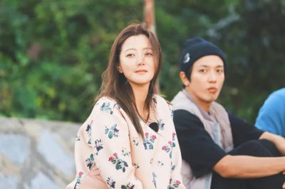 ​韩国第一美的女明星是谁(金喜善不配美女这个称号？)