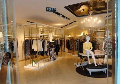 ​怎样经营服装店的技巧（如何经营好一家服装店？5大个体服装店经营策略分享）