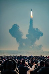 ​中国造！全球最大固体运载火箭引力一号海上首飞：10大新纪录