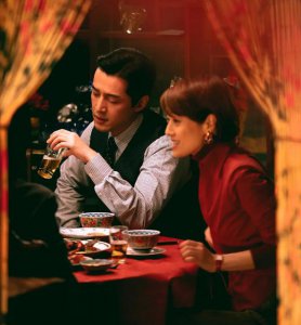 ​《繁花》：玲子、李李、汪小姐，阿宝最爱的是谁？