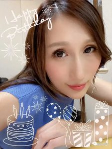 ​日本京香老师Julia高清美图合集，轻熟女路线的王者！