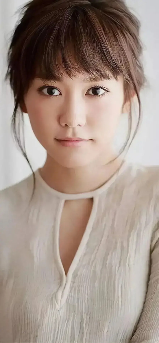 “千叶No.1美少女”桐谷美玲