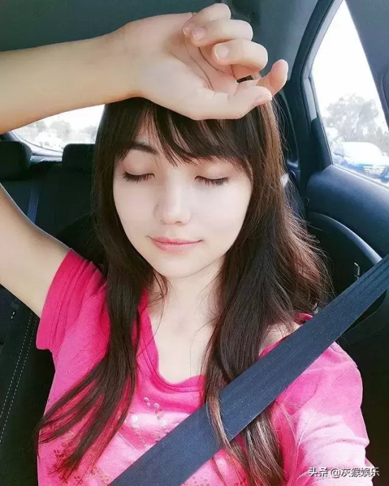 黑嘉嘉身高多少（黑嘉嘉身高体重介绍）