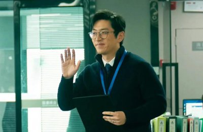 ​不谈恋爱的年轻人，狠狠捧红“人夫感”