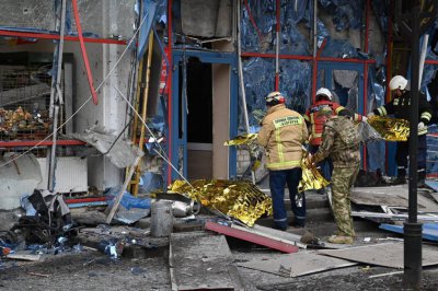 ​最新！俄罗斯一地遭乌军导弹袭击，死亡人数升至6人；俄回应计划在太空部署核