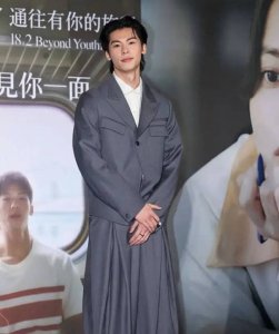 ​许光汉宣布不再演高中生 挑战不一样的年轻人状态