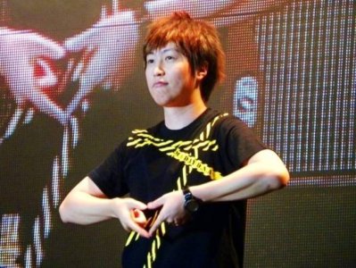 ​阿信回应五月天的音乐越来越商业化：时代已经改变