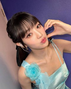 ​CUBE男经纪人被曝骚扰Minnie 阻止爱豆与粉丝互动