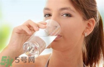 ​秋季上火了吃什么降火?秋季上火怎么办