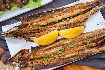 秋刀鱼的食用禁忌 秋刀鱼在食用中应该注意什么