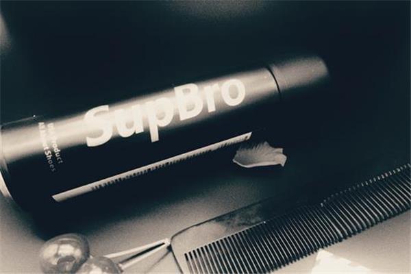 supbro喷雾怎么用 均匀喷洒在鞋面