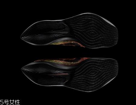 耐克3d打印跑步鞋怎么样？nike zoom vaporfly elite flyprint评测