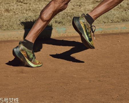 耐克3d打印跑步鞋怎么样？nike zoom vaporfly elite flyprint评测